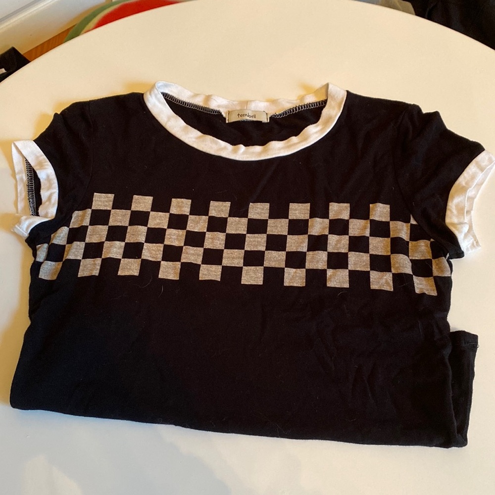 back and white checkered cropped shirt